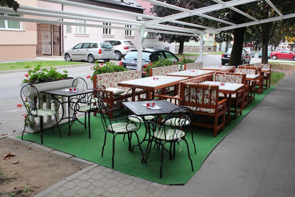 Bed & Breakfast Vila Stanisic Pozega Exterior foto